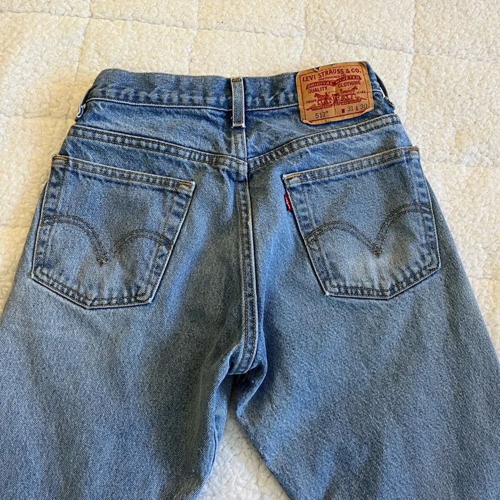 The Vintage Twin Reworked Levi’s jeans - Picture 9 of 16